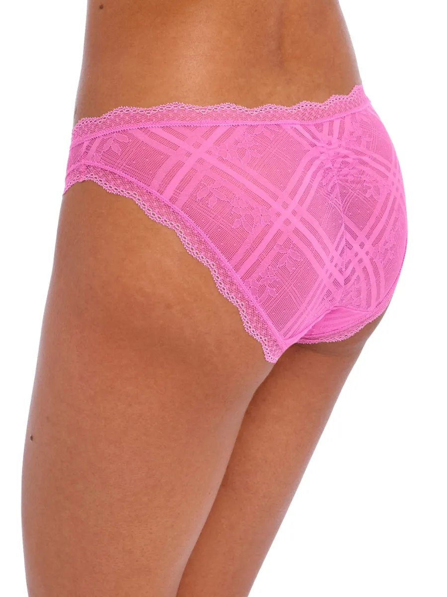 Freya Fatale Brief