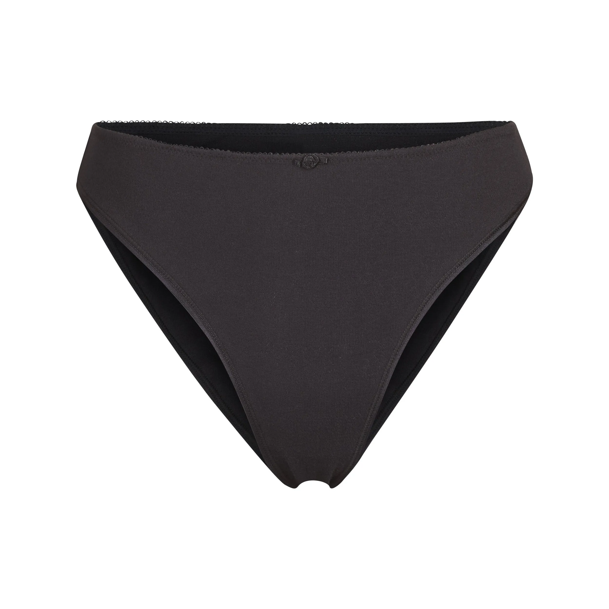 LOGO POINTELLE BRIEF | SOOT
