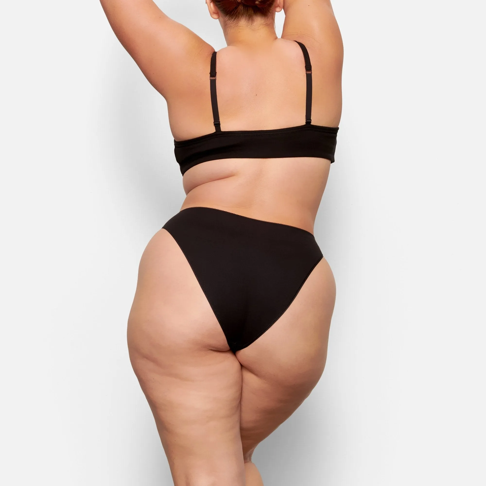 LOGO POINTELLE BRIEF | SOOT