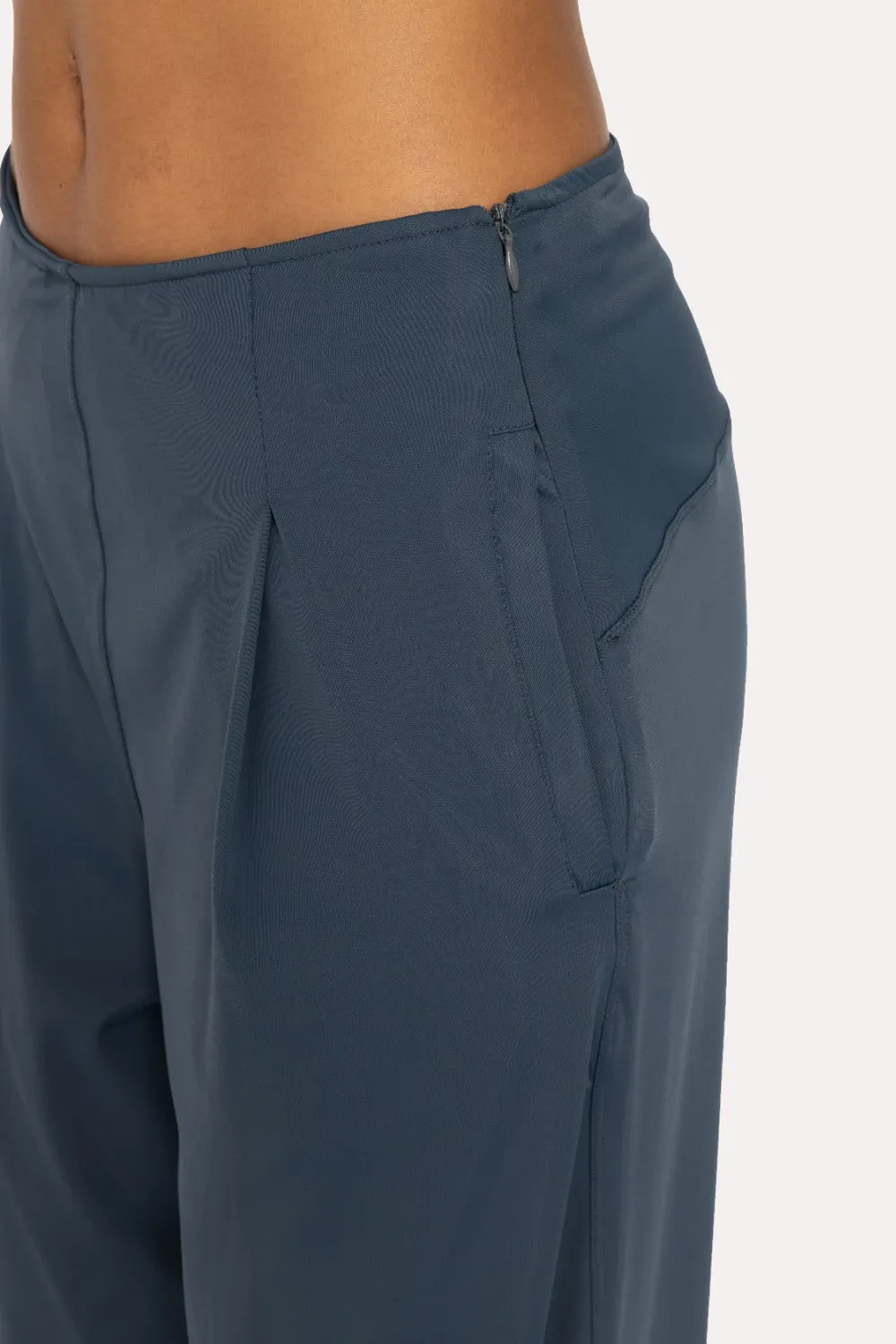 Mono B Flex Flow Pleated Wide Leg Pants