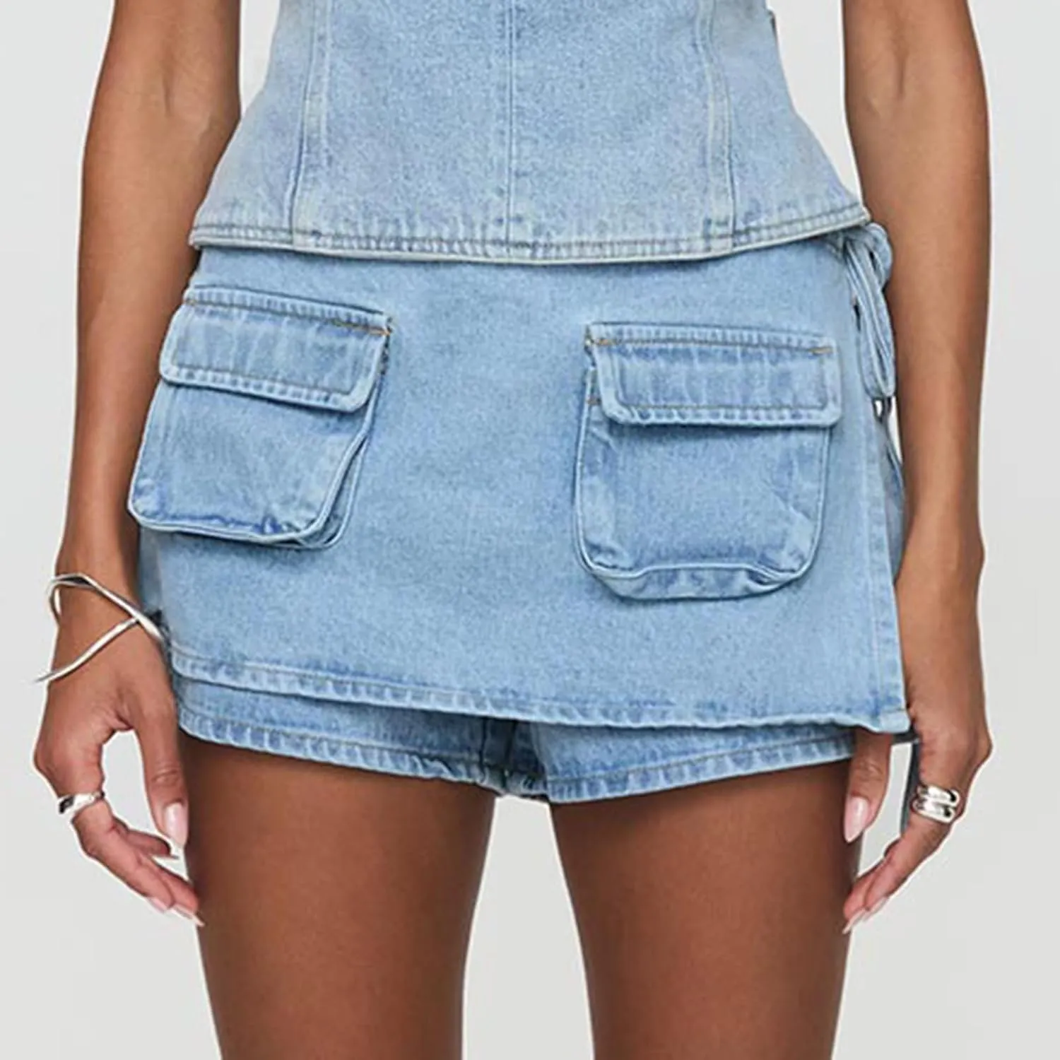 Women Jean Skorts Sexy Low Rise Denim Mini Skirt Cargo Skirt with Pockets