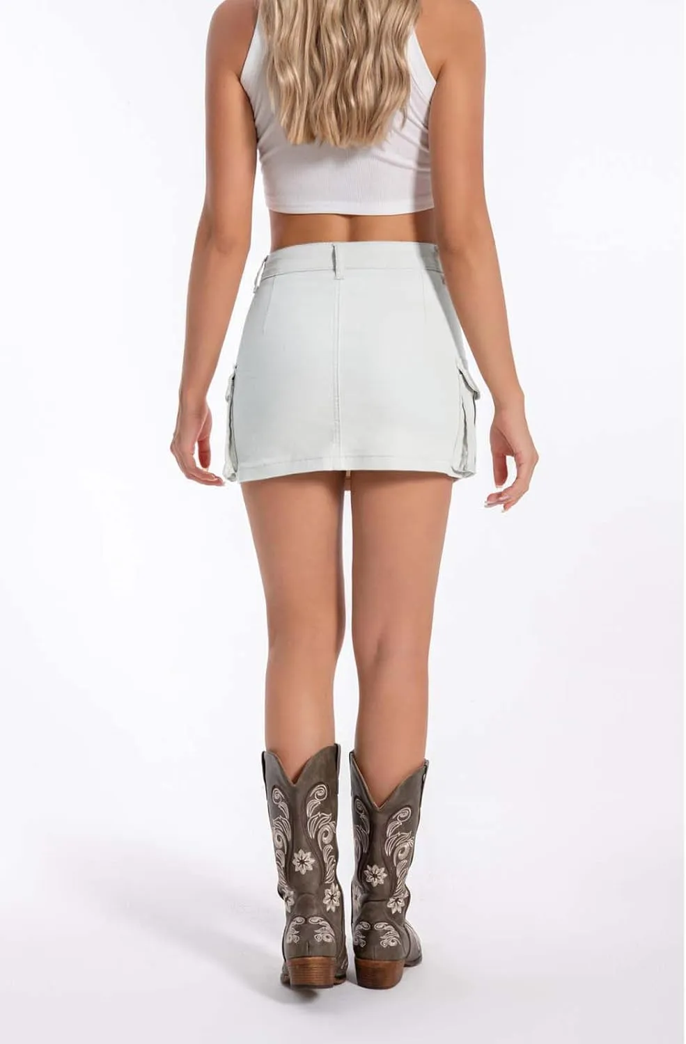 Women's Mini Cargo Denim Skirt, Low Rise Cargo Skirt Button Bodycon Jean Skirt with Pockets